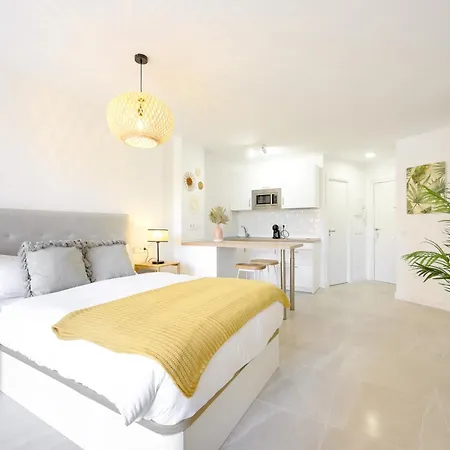 Apartamento Edificio Veramar Iii By 10tosea