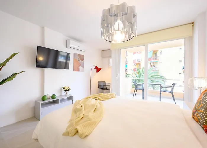 Edificio Veramar Iii By 10tosea Apartment